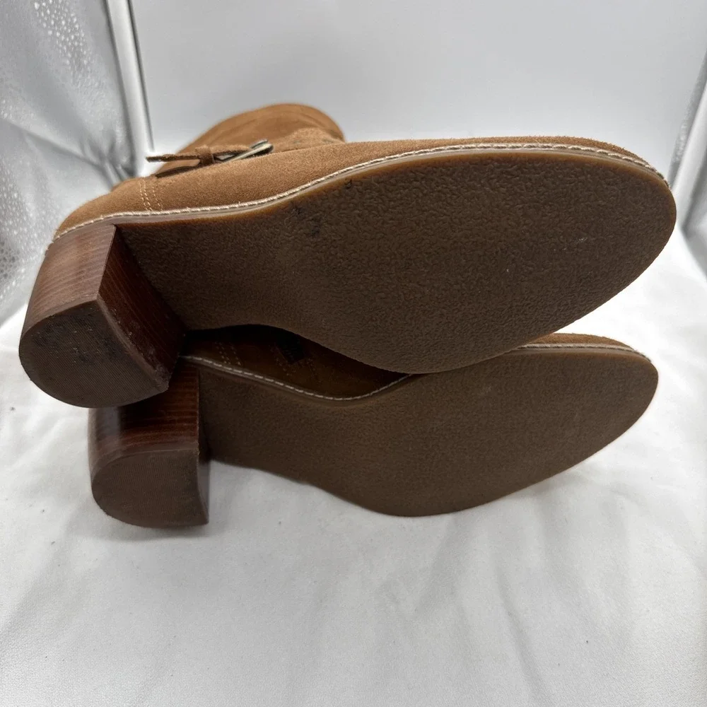 Anne Klein 9 Brown Suede Leather Ankle Lower Calf Boot Cute Career Casual EUC